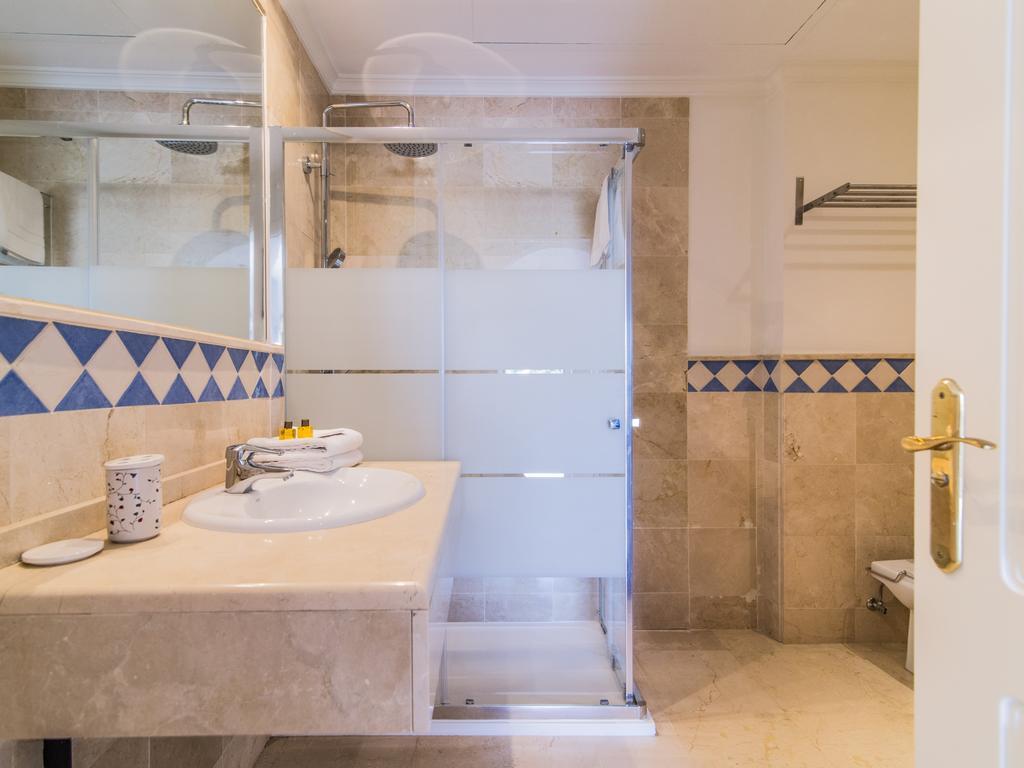 River Garden Spacious Penthouse Marbella Ngoại thất bức ảnh